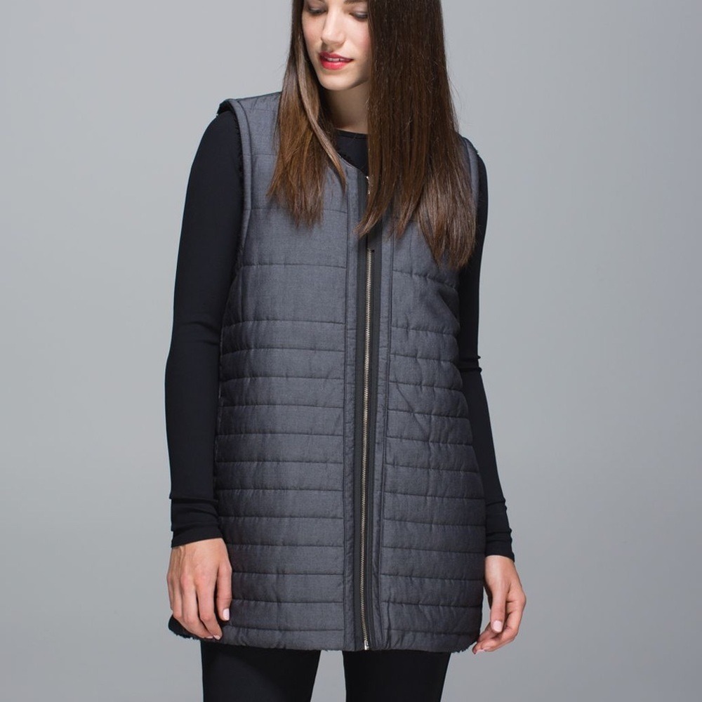Lululemon Everything She Wants Reversible Sherpa Vest Athleisure Cozy Travel